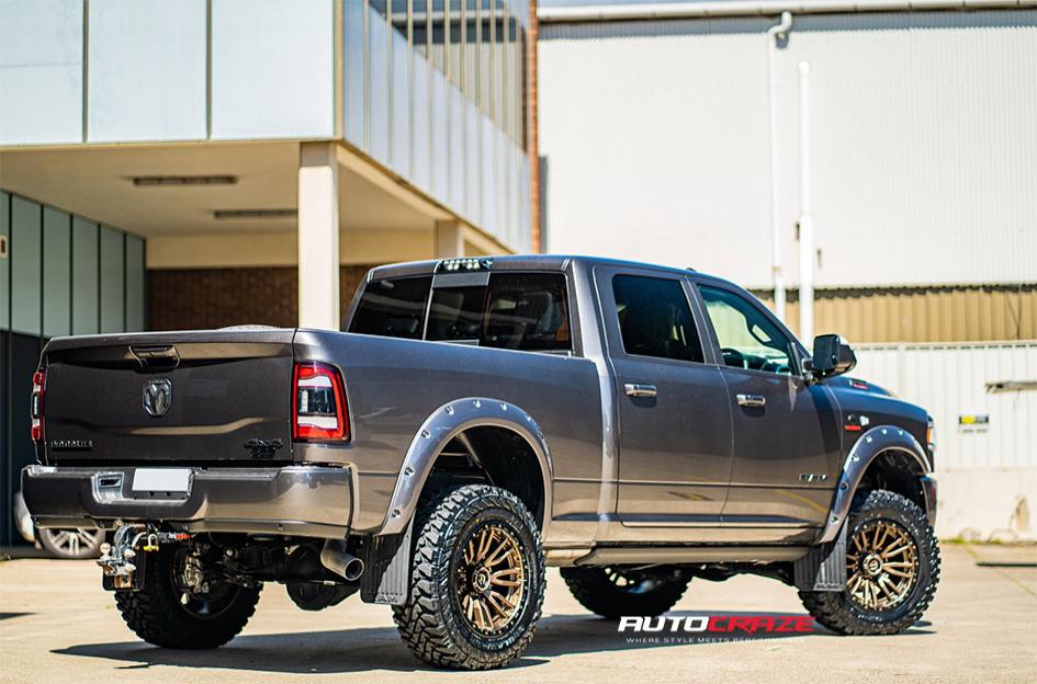 DODGE RAM REBEL 8 BRONZE